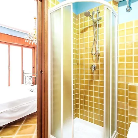 Flat Margot, Sorrento, 2br 2bt Flat, Sleeps 4, Terrace Península Sorrentina